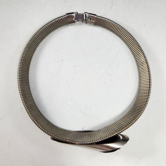 Choker Necklace Black Inset 1980s Deco Stainless Chrome Collar Snake Metal Coil - Picture 3 of 8
